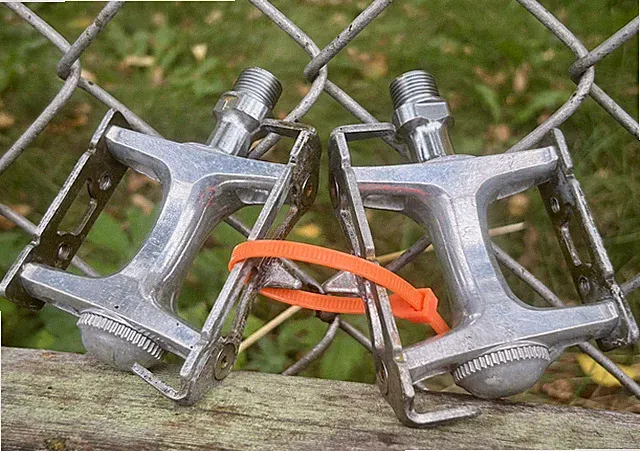 Specialized Track Pedals Vintage Pista Fixed Gear Bike Suntour Superbe Cyclone